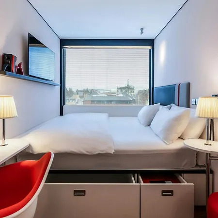 citizenM Glasgow-3