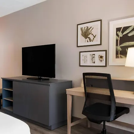 Country Inn & Suites By Radisson, Harrisburg Northeast - Hershey-2