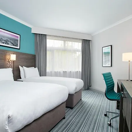 Leonardo Hotel Cheltenham-2
