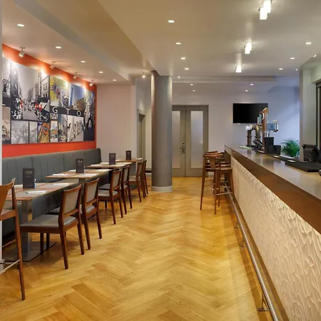 Doubletree By Hilton London Angel Kings Cross-2