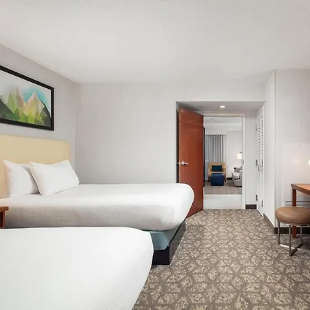Embassy Suites By Hilton Portland Airport-2