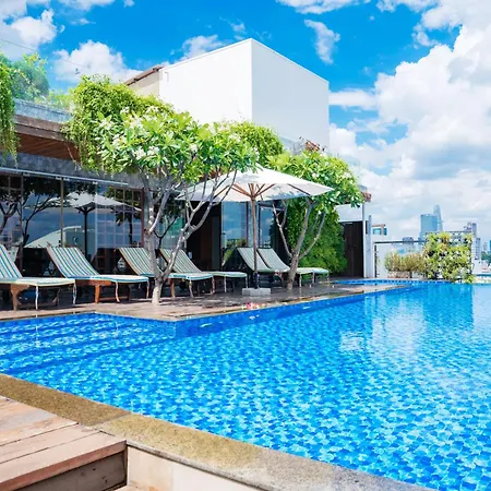 Lotus Saigon Hotel-3