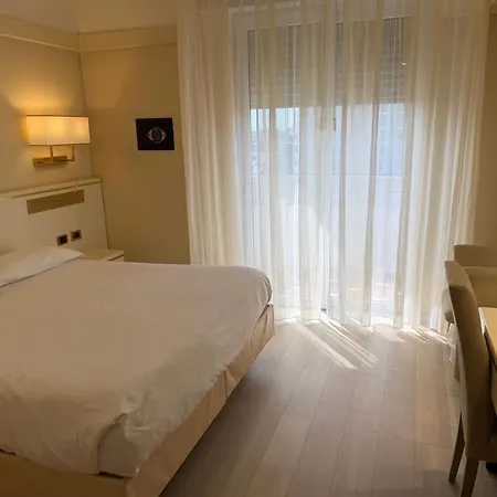 Hotel Bristol-2