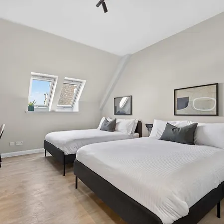 Sanctuary Hotel - En Suite Rooms-2