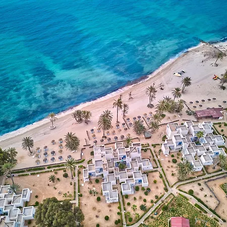 Hari Club Beach Resort-3
