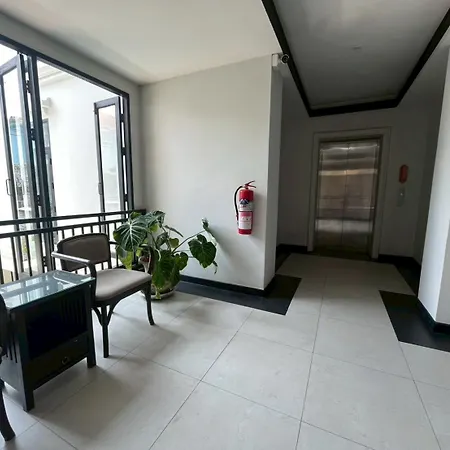 Cheeva Dee Hotel-2