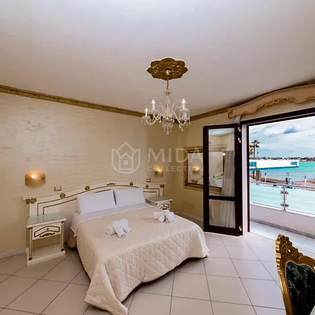 Dio Del Mare Luxury Room-3