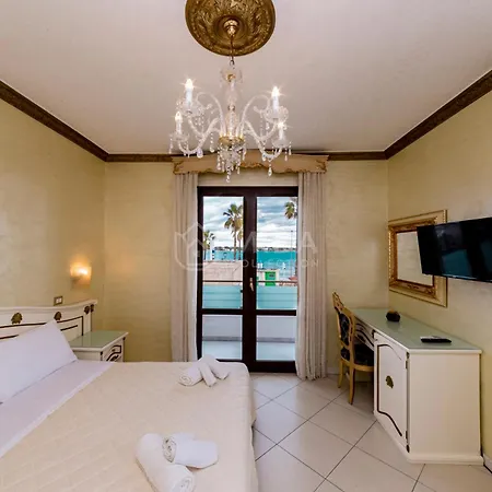 Dio Del Mare Luxury Room-2
