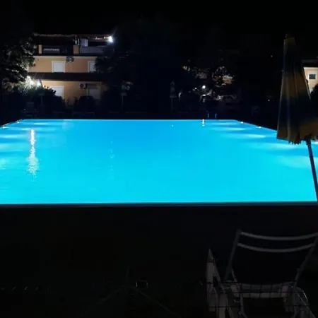 Pizzo Beach Club Apartment Ginevra-3