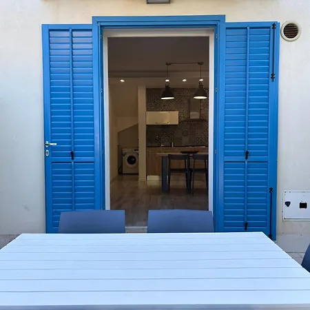 CALA AZZURRA MACARI Bed&Breakfast&Holidays House-2