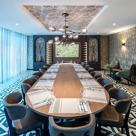 OZO Hotels De President Amsterdam Schiphol Airport-2
