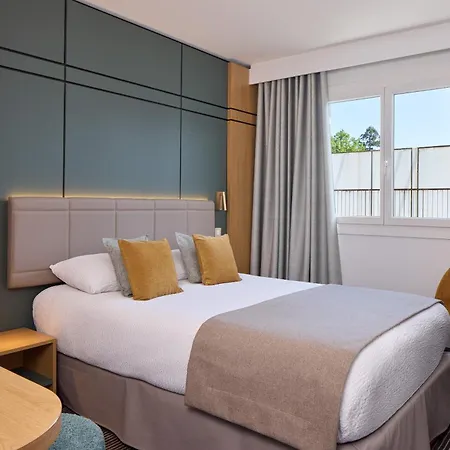 Hotel Roissy-3