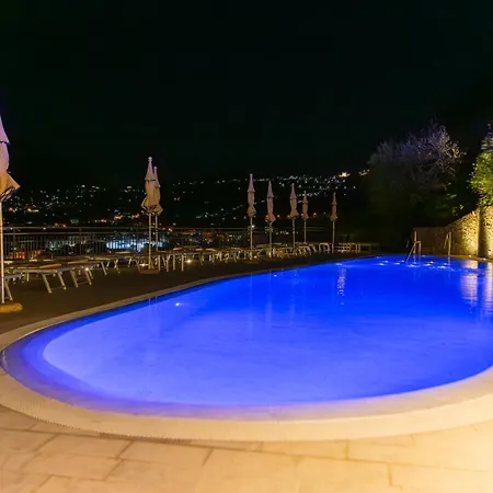 Hotel Cristina-2