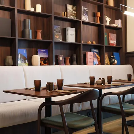 Honest Budapest By Chic&Basic-3
