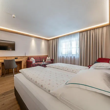 Natur-&Alpinhotel Post-3