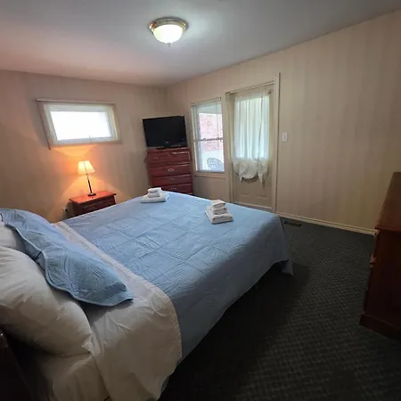 Rainbow Bed & Breakfast-2