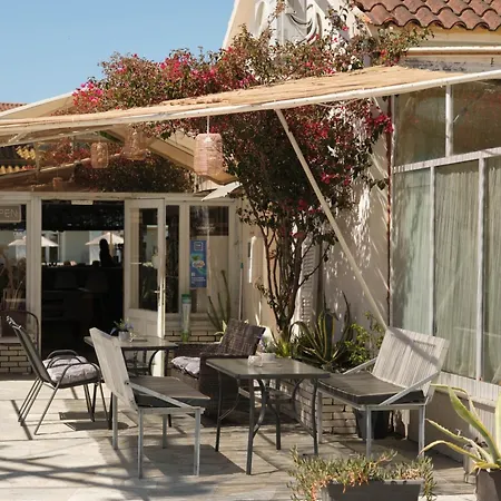 Katsaros Studios & Apartments-2