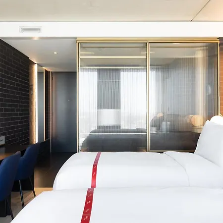 Ruby Emma Hotel Amsterdam By Ihg-3