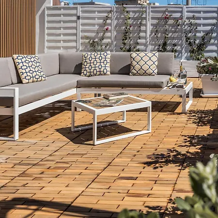 Bluemoon Sardinia Roof Garden Jacuzzi-2