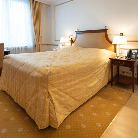 Grand Hotel Cravat-2