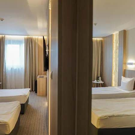 Aqua Hotel-3