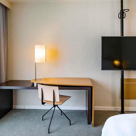Hotel Novotel Valenciennes-2