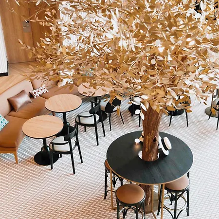 Novotel Paris Suresnes Longchamp-3
