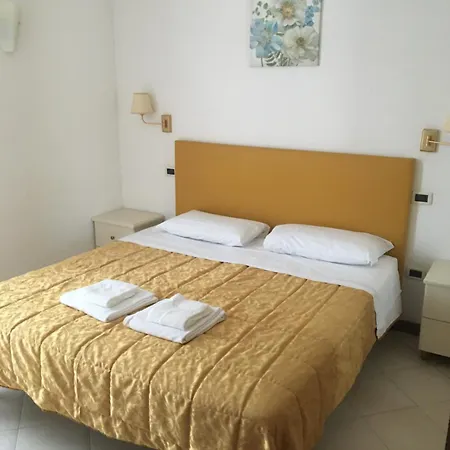 Le Corti Del Lago-3