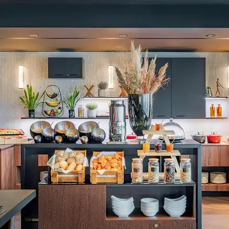 Innside By Melia Duesseldorf Hafen-3