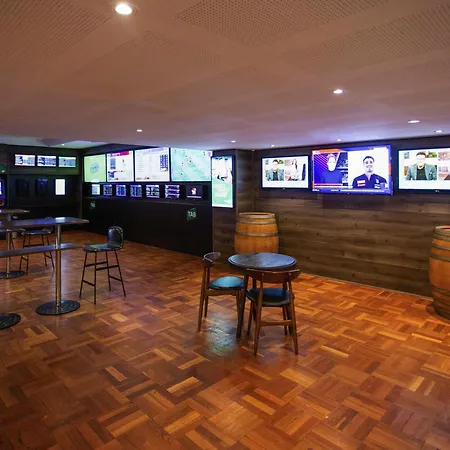Ibis Styles The Entrance-3