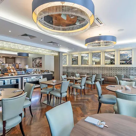 Mercure Edinburgh Haymarket-3