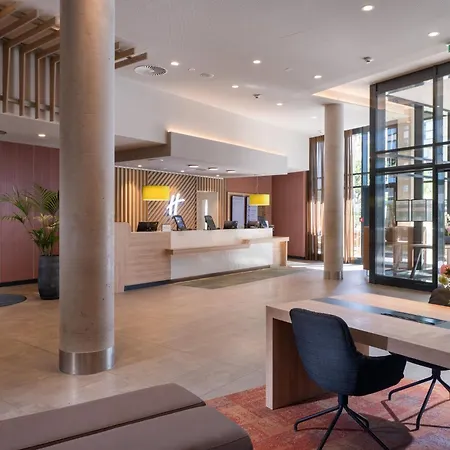 Holiday Inn Frankfurt Airport By Ihg-3