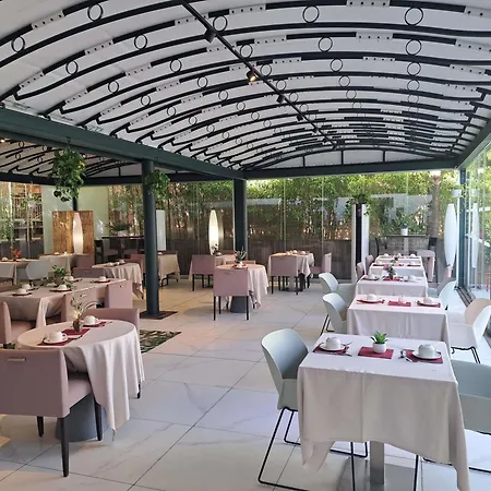 Mercure Ajaccio-2
