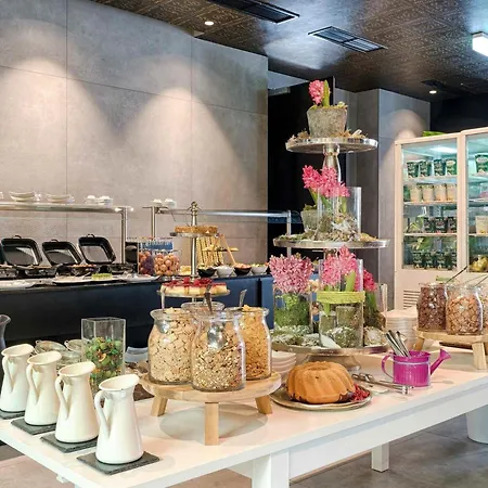 Mercure Hotel Raphael Wien-2
