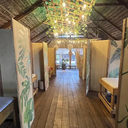 Hotel Amazon By On Vacation-3