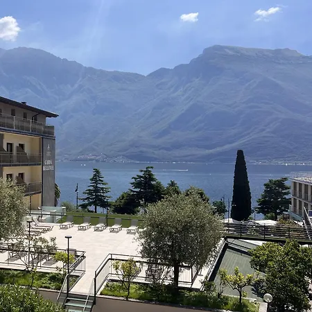 Hotel Garda Bellevue-3