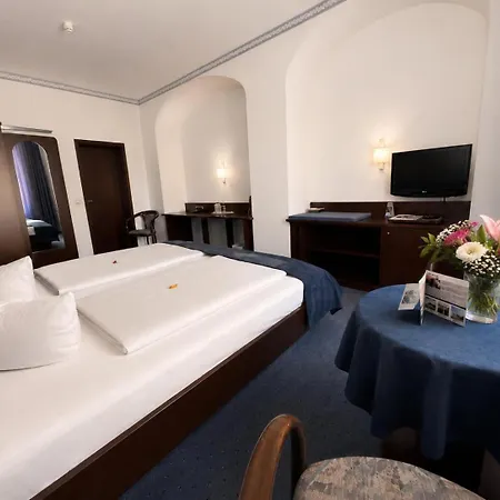 Hotel Goldener Adler-2