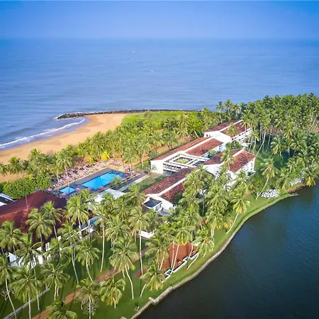 Avani Kalutara Resort-3