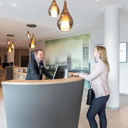 Novotel Duesseldorf Airport-2