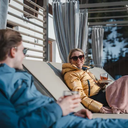 Mygoodlife Hotel & Bar-2