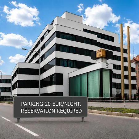Post 120 Suites-2