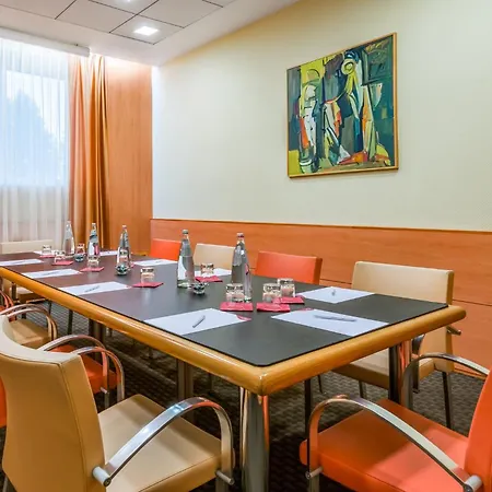 Crowne Plaza Padova By Ihg-2