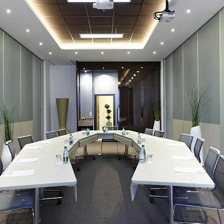 Hôtel Novotel Avignon Nord-2