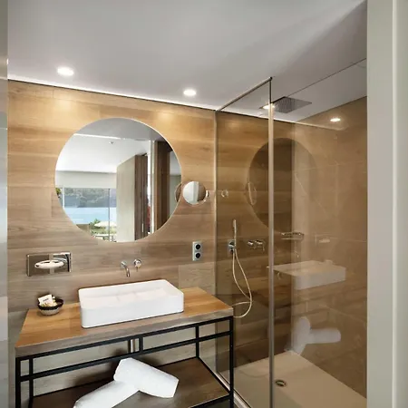 Bahia Suites Camp De Mar-3