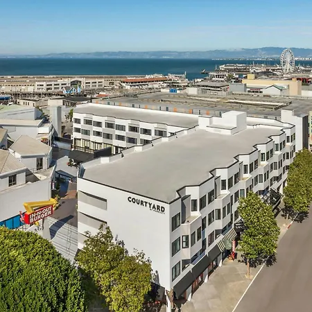 Courtyard By Marriott Fishermans Wharf-3
