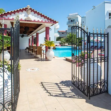 Perla Marina Hotel-3