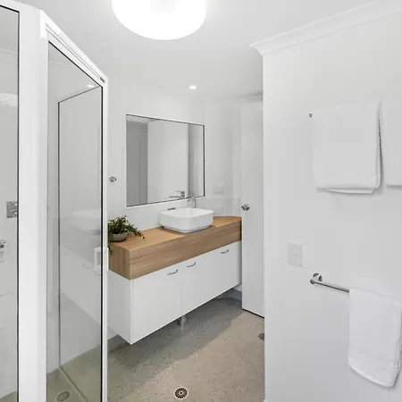 Mackay Seabreeze Apartments-3