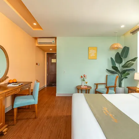Royal Family Hotel-3