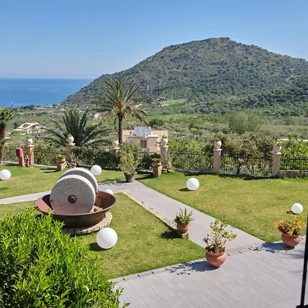 Best Western Plus Hotel Terre Di Eolo-3