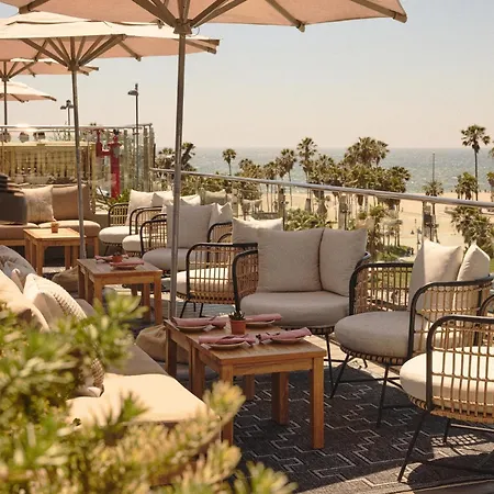 Hotel Erwin Venice Beach-3